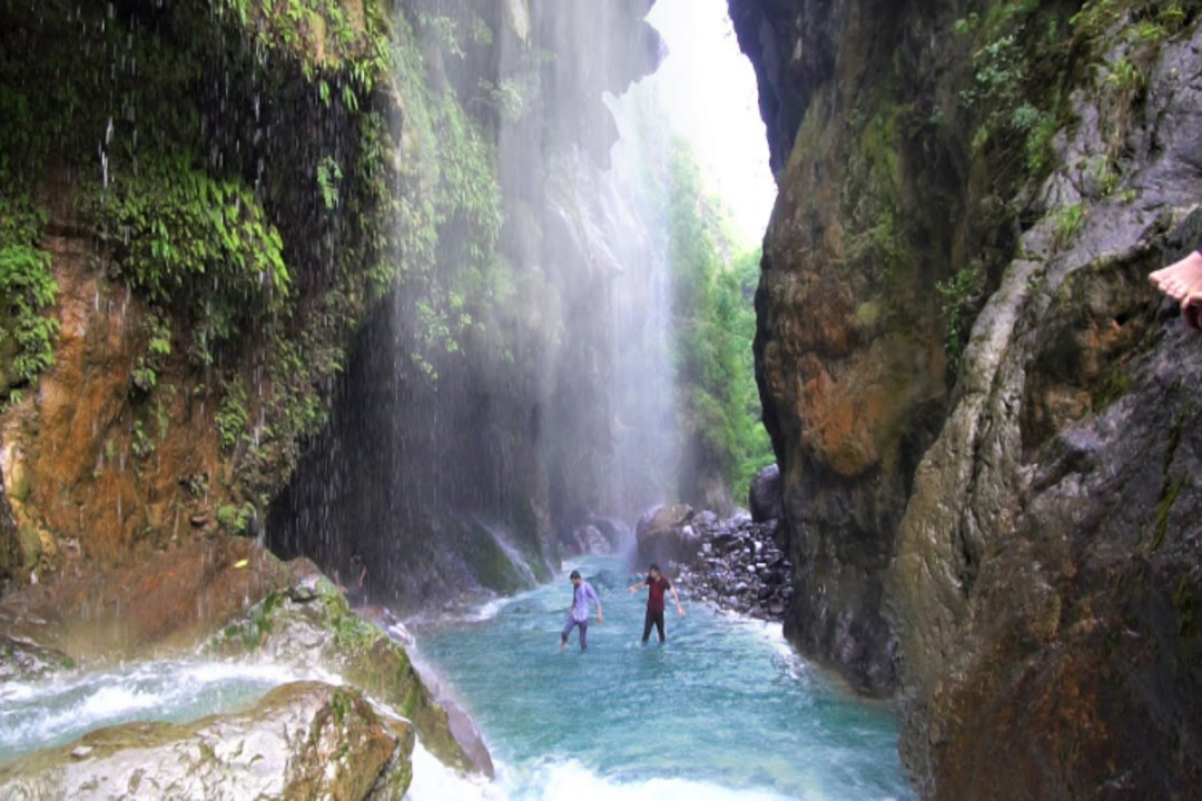 Umrella Waterfall