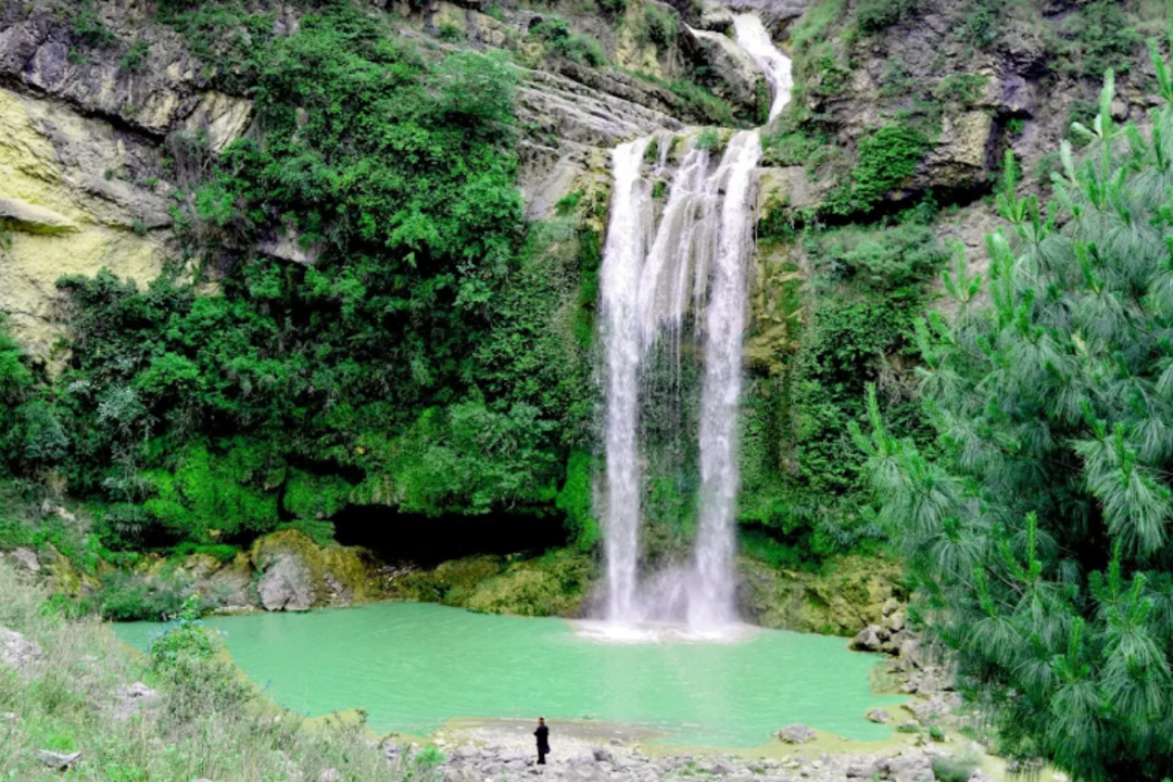 Waterfall Sajikot